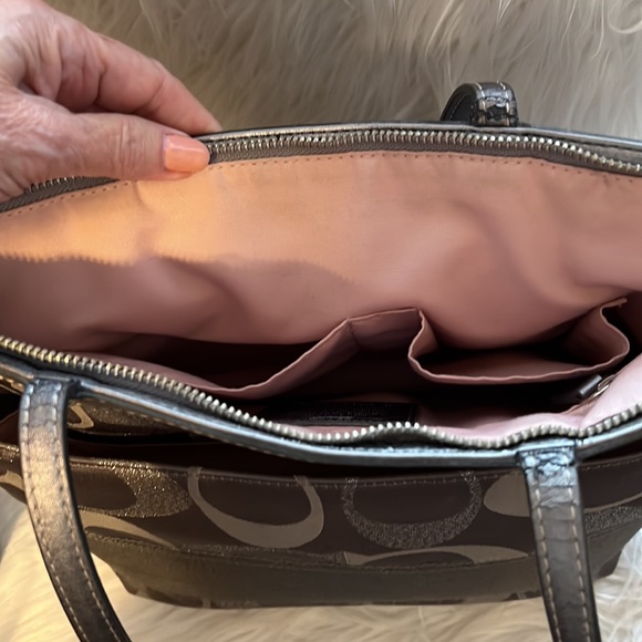 Coach Handbag Silver - Picture 15 of 16